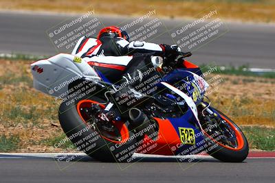 media/Apr-30-2023-CRA (Sun) [[020fcf5d43]]/Race 4-600 Supersport/